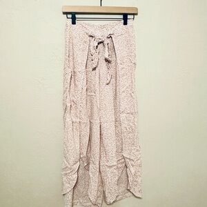 Salty Lemon Women's Boho wrap side slit Light pink Pants size Large EUC